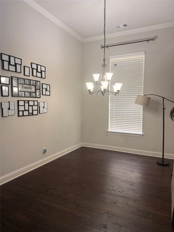 416 Vine Street, Irving, TX 75039