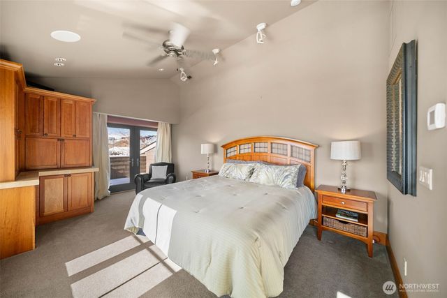 232 Crystal Drive, Chelan, WA 98816