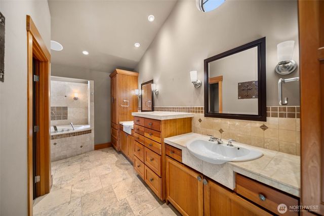 232 Crystal Drive, Chelan, WA 98816