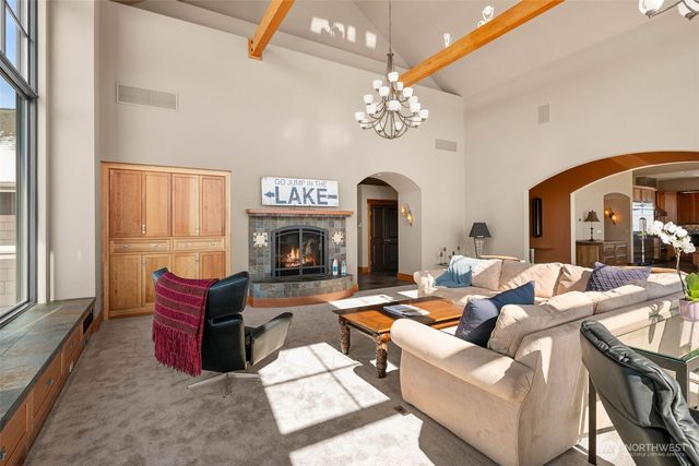 232 Crystal Drive, Chelan, WA 98816