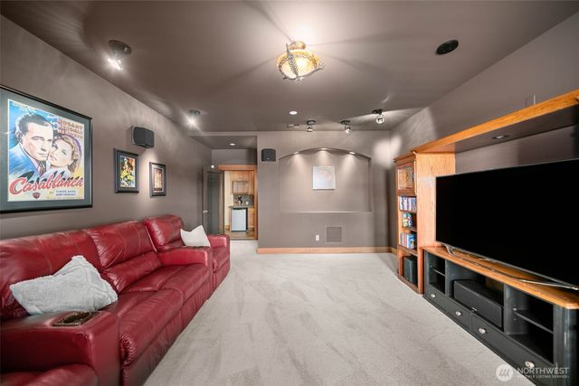 232 Crystal Drive, Chelan, WA 98816