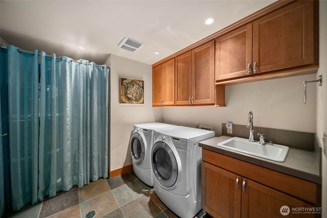 232 Crystal Drive, Chelan, WA 98816