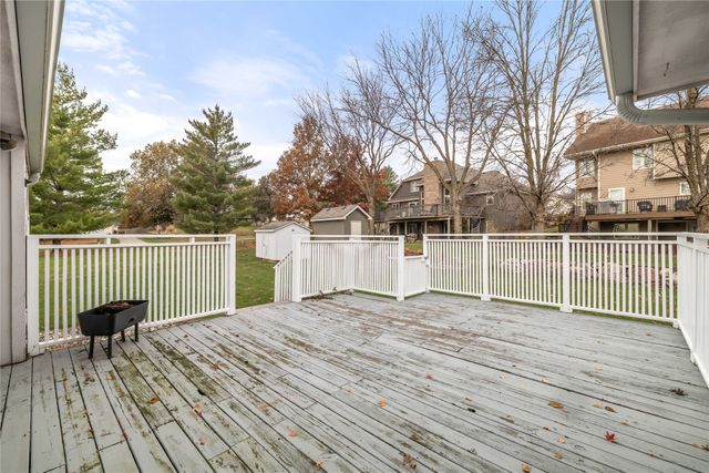 4406 99th Street, Urbandale, IA 50322