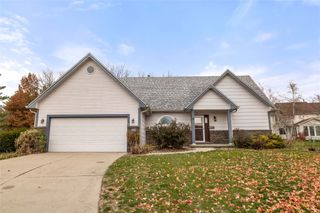 4406 99th Street, Urbandale, IA 50322