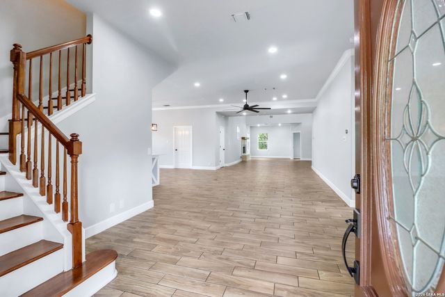 838 GEORG OAKS, Bulverde, TX 78163