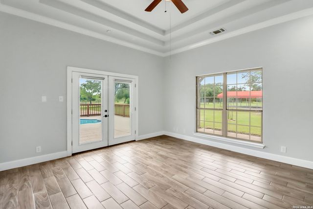 838 GEORG OAKS, Bulverde, TX 78163