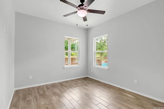 838 GEORG OAKS, Bulverde, TX 78163