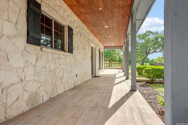838 GEORG OAKS, Bulverde, TX 78163