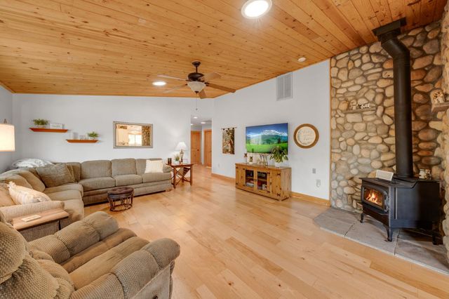 2015 Beaux Chenes Ct, Shingle Springs, CA 95682