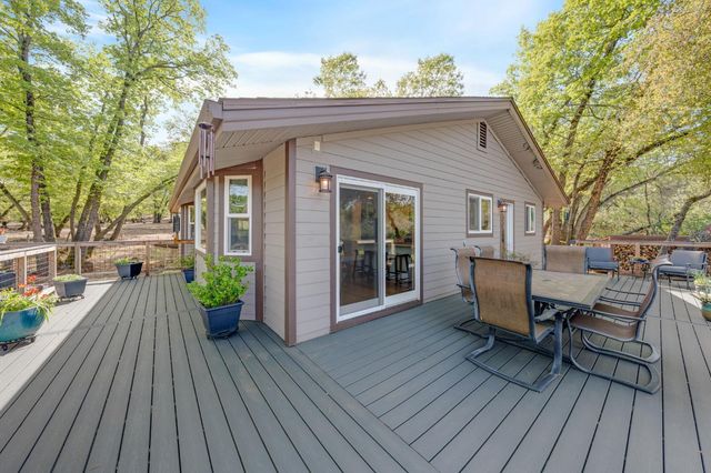 2015 Beaux Chenes Ct, Shingle Springs, CA 95682