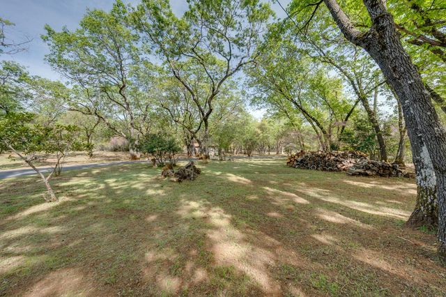 2015 Beaux Chenes Ct, Shingle Springs, CA 95682