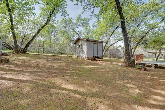 2015 Beaux Chenes Ct, Shingle Springs, CA 95682