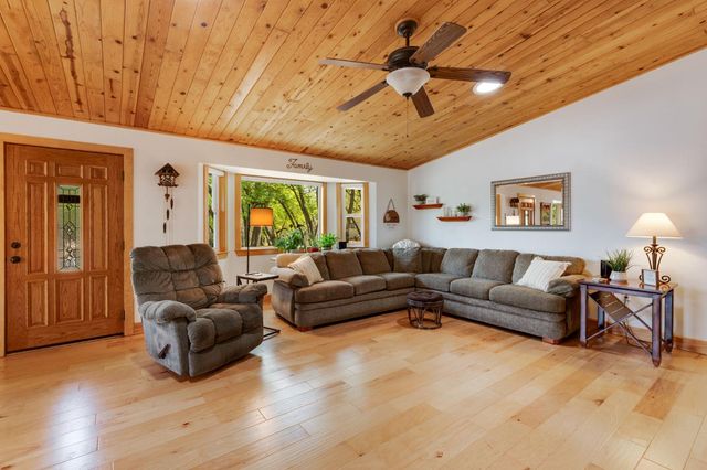 2015 Beaux Chenes Ct, Shingle Springs, CA 95682