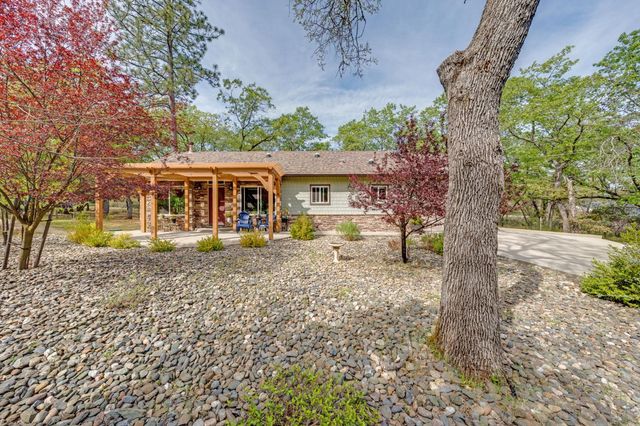 2015 Beaux Chenes Ct, Shingle Springs, CA 95682