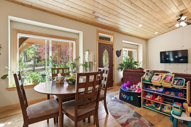 2015 Beaux Chenes Ct, Shingle Springs, CA 95682