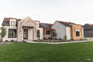 518 Century Ave, Middleton, ID 83644