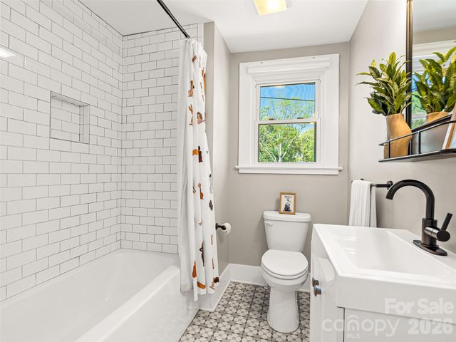 310 Hazel Mill Road, Asheville, NC 28806