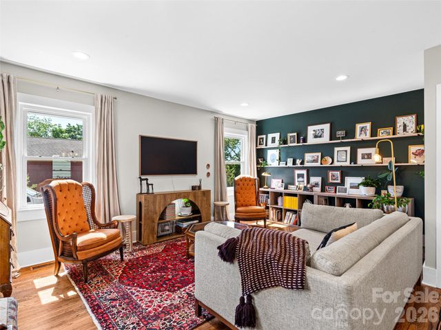 310 Hazel Mill Road, Asheville, NC 28806