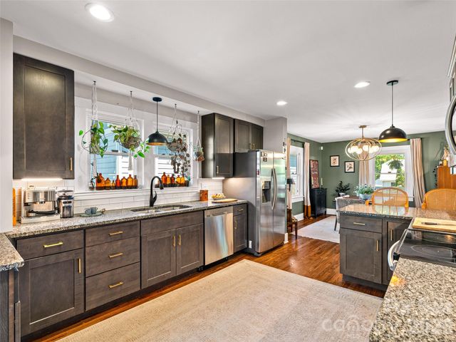310 Hazel Mill Road, Asheville, NC 28806
