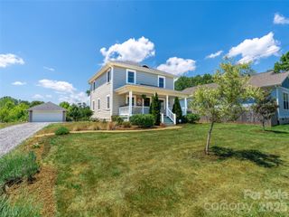 310 Hazel Mill Road, Asheville, NC 28806