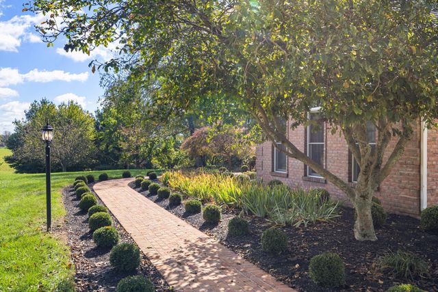 229 Harp Innis Road, Lexington, KY 40511