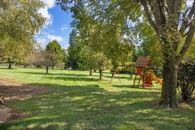 229 Harp Innis Road, Lexington, KY 40511