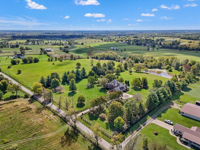 229 Harp Innis Road, Lexington, KY 40511