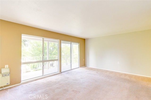 957 Calle Aragon O, Laguna Woods, CA 92637