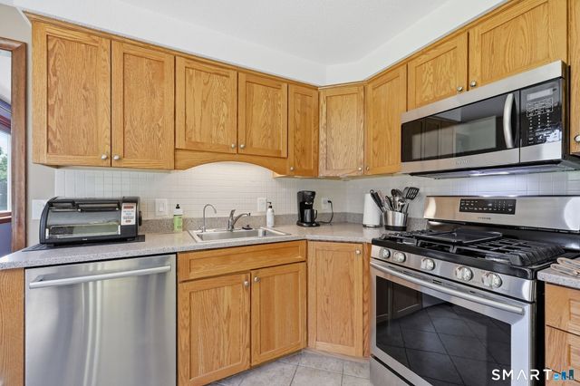 58 Wentworth Drive, South Windsor, CT 06074