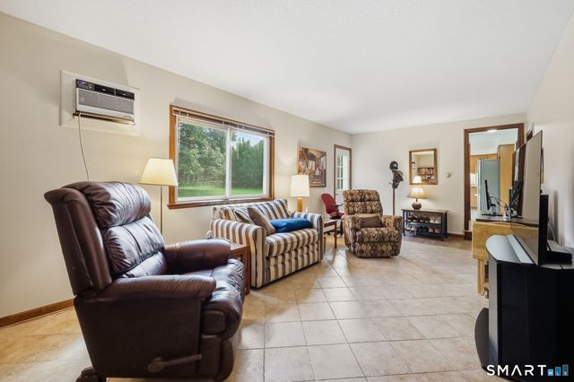 58 Wentworth Drive, South Windsor, CT 06074