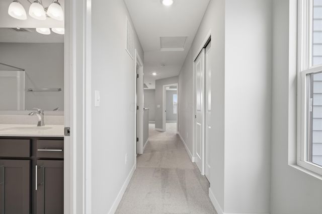 5520 Fawnsbury Court, Powell, OH 43065