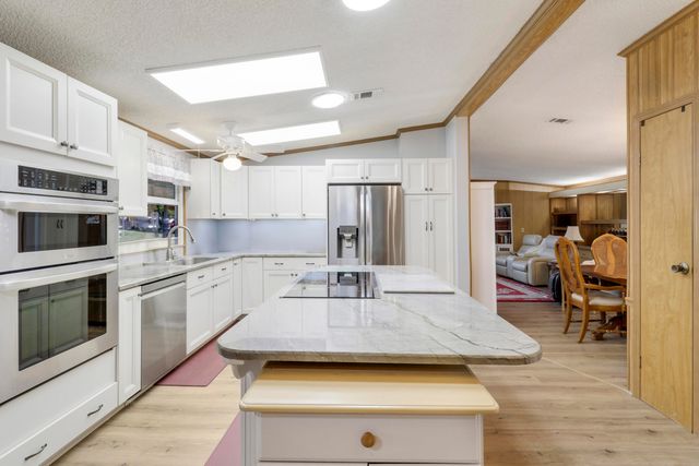 7750 SE Shenandoah Drive, Hobe Sound, FL 33455