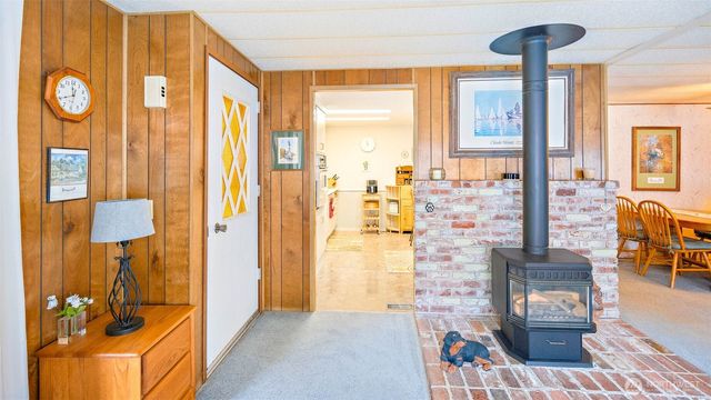 20 NE Wanda Court, Belfair, WA 98528