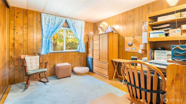 20 NE Wanda Court, Belfair, WA 98528