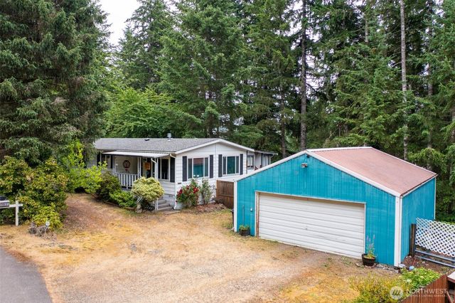 20 NE Wanda Court, Belfair, WA 98528