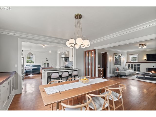 1806 N TERRY St, Portland, OR 97217