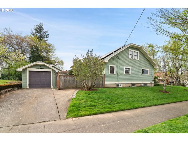 1806 N TERRY St, Portland, OR 97217