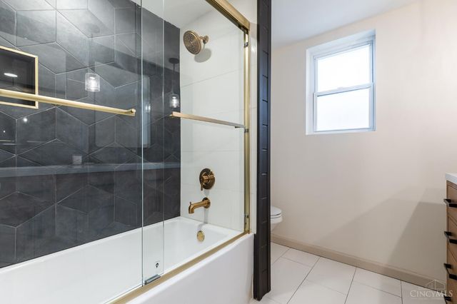 9299 Fidelis Drive, Blue Ash, OH 45242