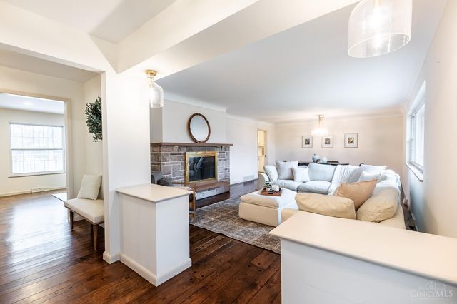 9299 Fidelis Drive, Blue Ash, OH 45242