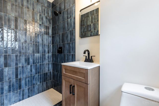 9299 Fidelis Drive, Blue Ash, OH 45242