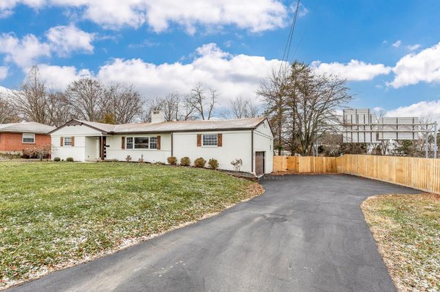 9299 Fidelis Drive, Blue Ash, OH 45242