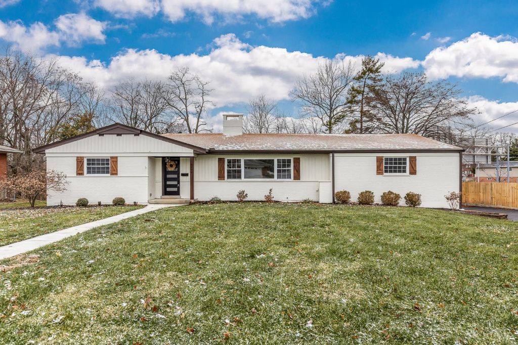 9299 Fidelis Drive, Blue Ash, OH 45242