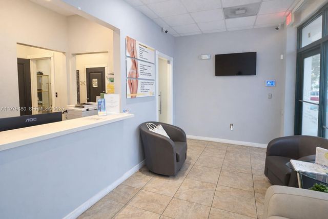 2475 NW 95th Ave 1 and 2, Doral, FL 33172