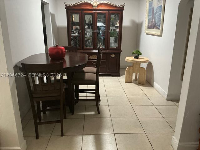 1855 NW 32nd St, Miami, FL 33142
