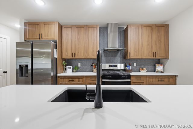 520 N Xenophon Avenue, Tulsa, OK 74127