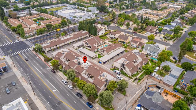 7225 Shoup Avenue 17, West Hills, CA 91307
