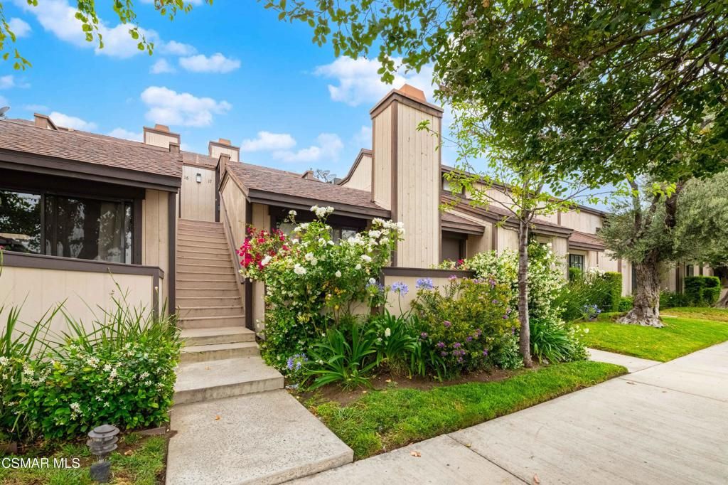 7225 Shoup Avenue 17, West Hills, CA 91307
