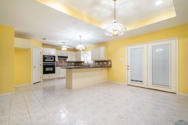 17 Bermuda, Longview, TX 75605