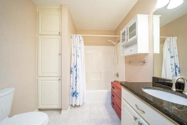 17 Bermuda, Longview, TX 75605