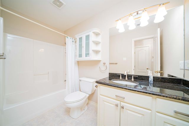 17 Bermuda, Longview, TX 75605